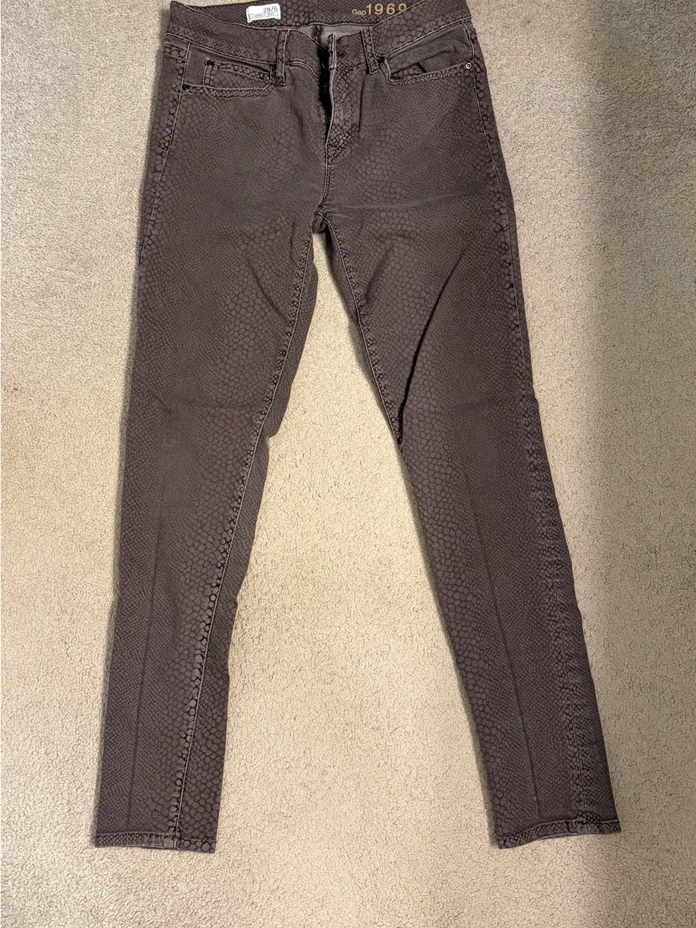 GAP Women’s Legging Jeans With Dark Leopard Print